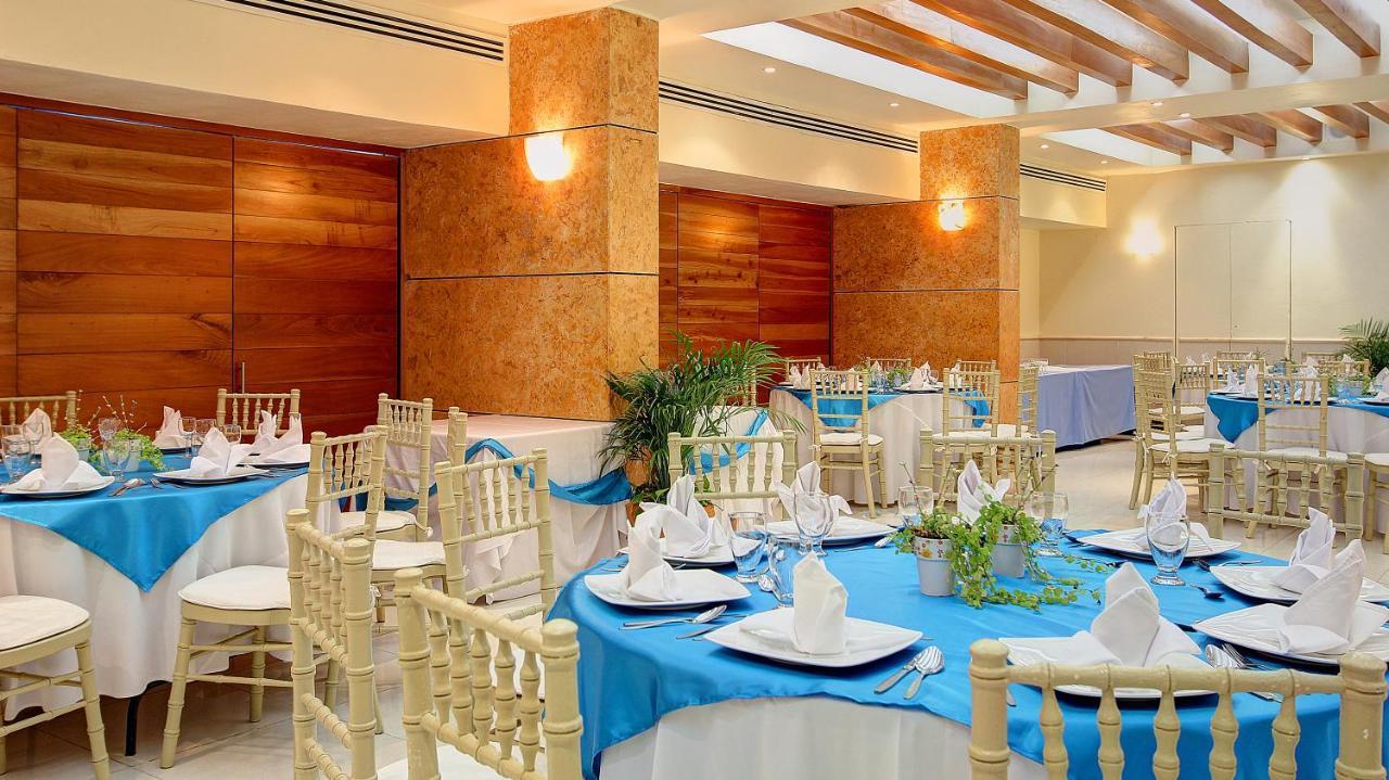 Fiesta Inn Villahermosa Cencali Extérieur photo
