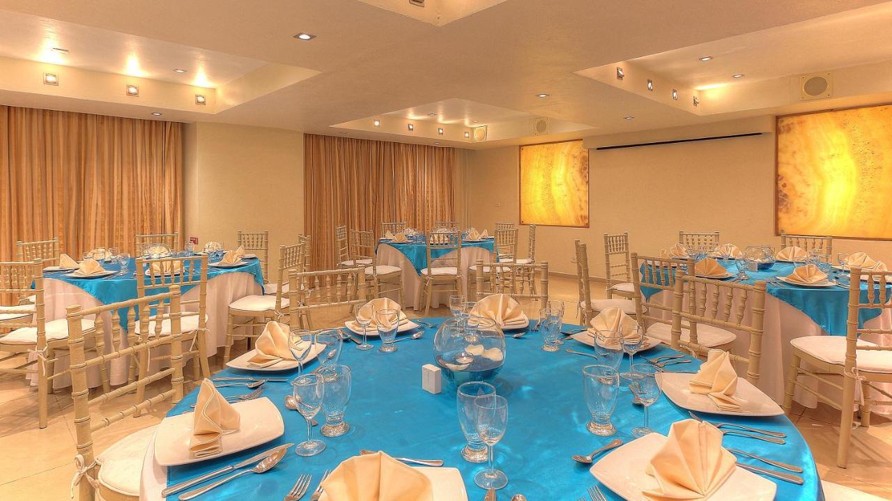 Fiesta Inn Villahermosa Cencali Extérieur photo
