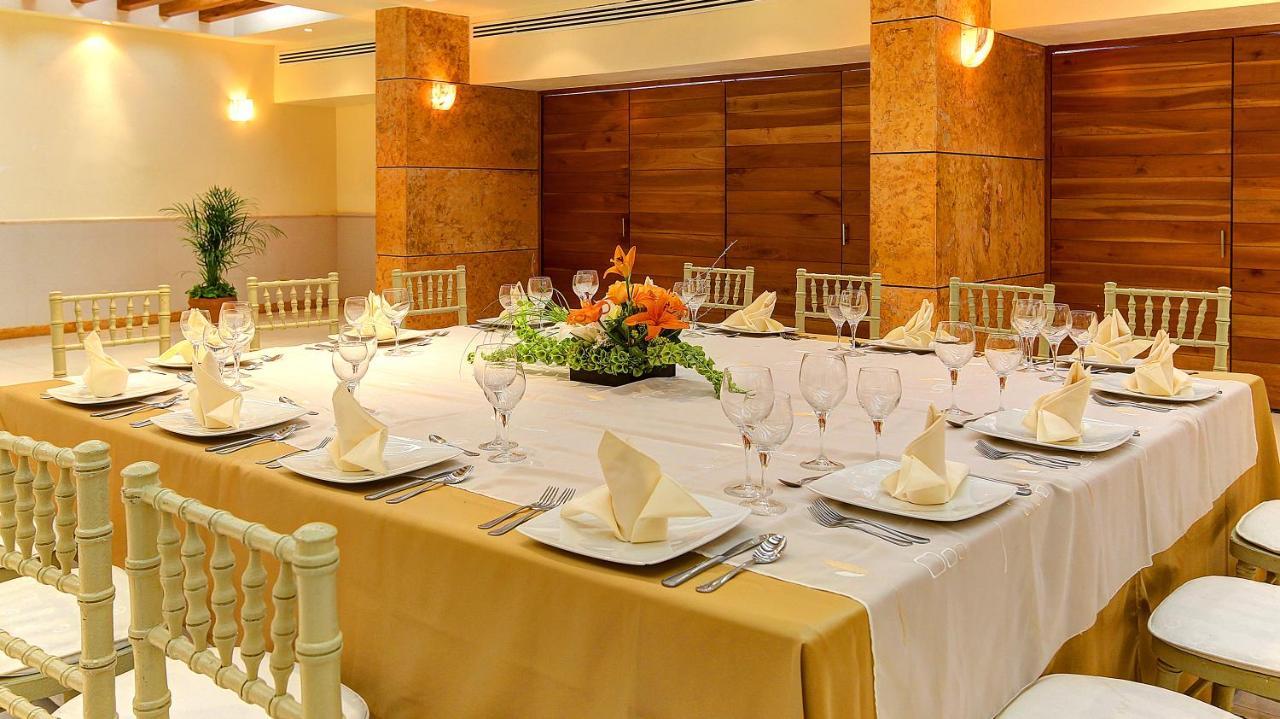 Fiesta Inn Villahermosa Cencali Extérieur photo